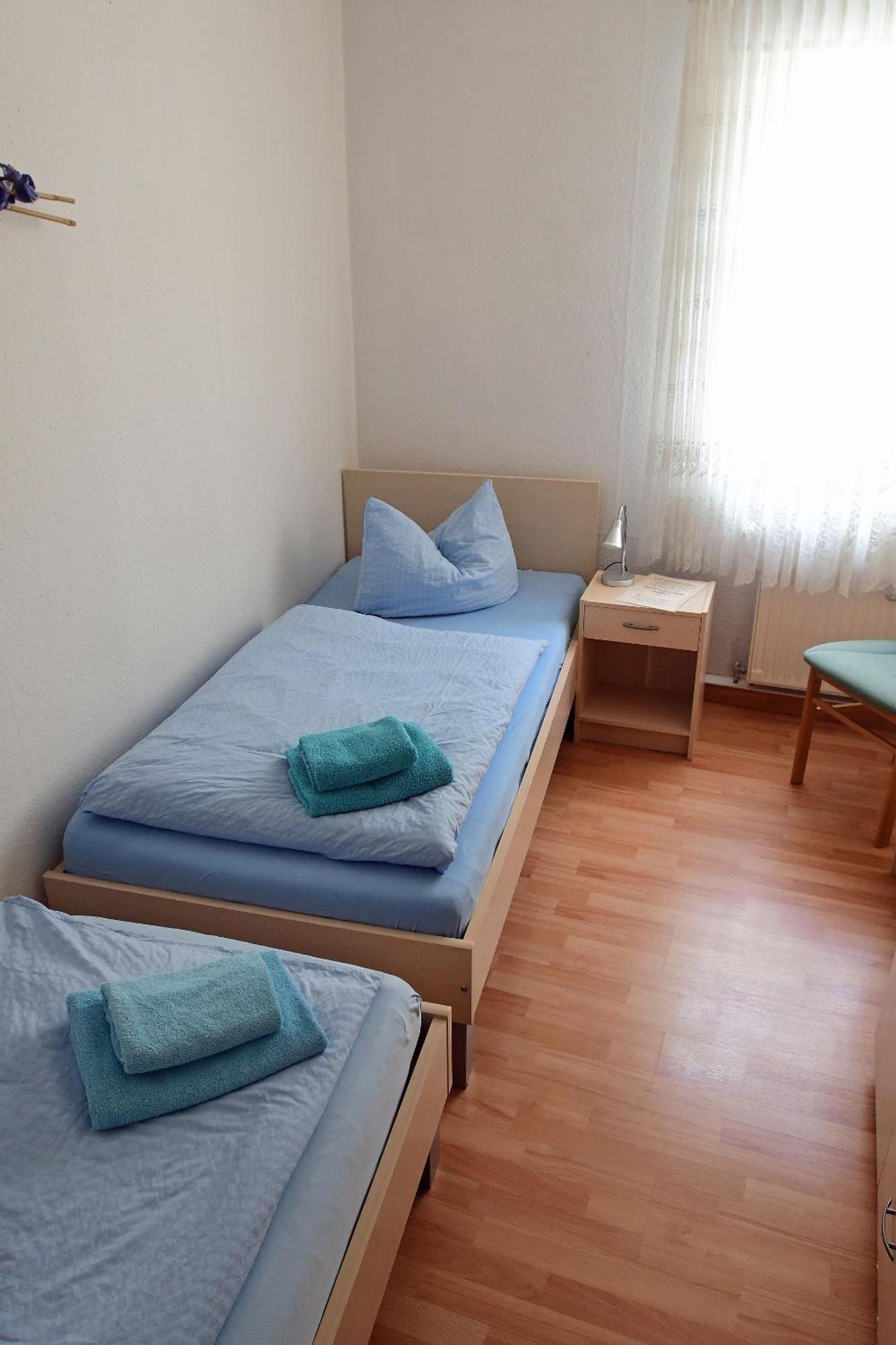 Hotel garni Goldene Henne Arnstadt Zimmer foto