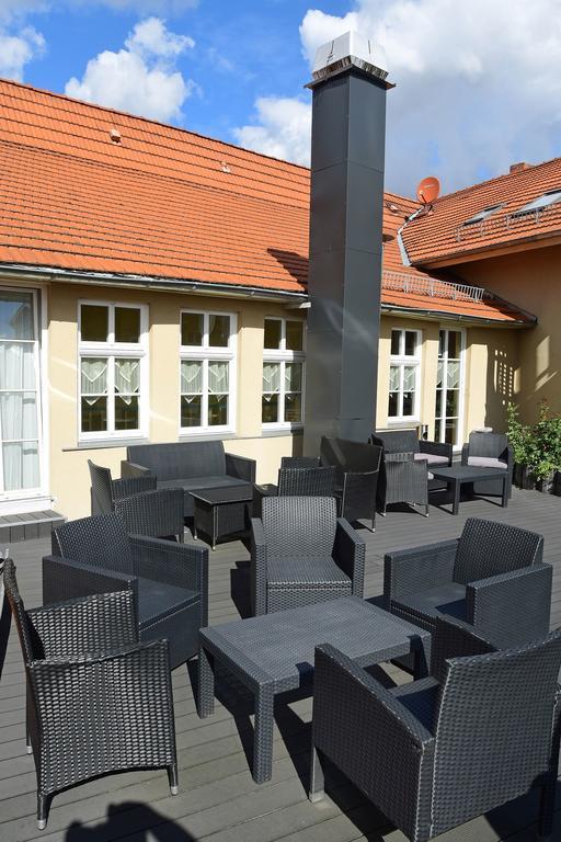 Hotel garni Goldene Henne Arnstadt Exterior foto